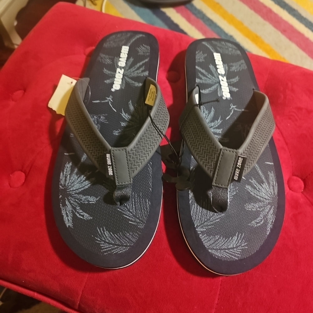 NWT Wave Zone Palm Trees Navy Flip Flops Men's Size 12-13 XL